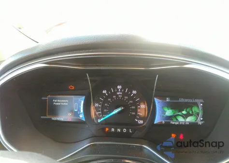 2018 Ford Fusion Hybrid Se z USA, uszkodzony, nr VIN 3FA6P0LU5JR173427